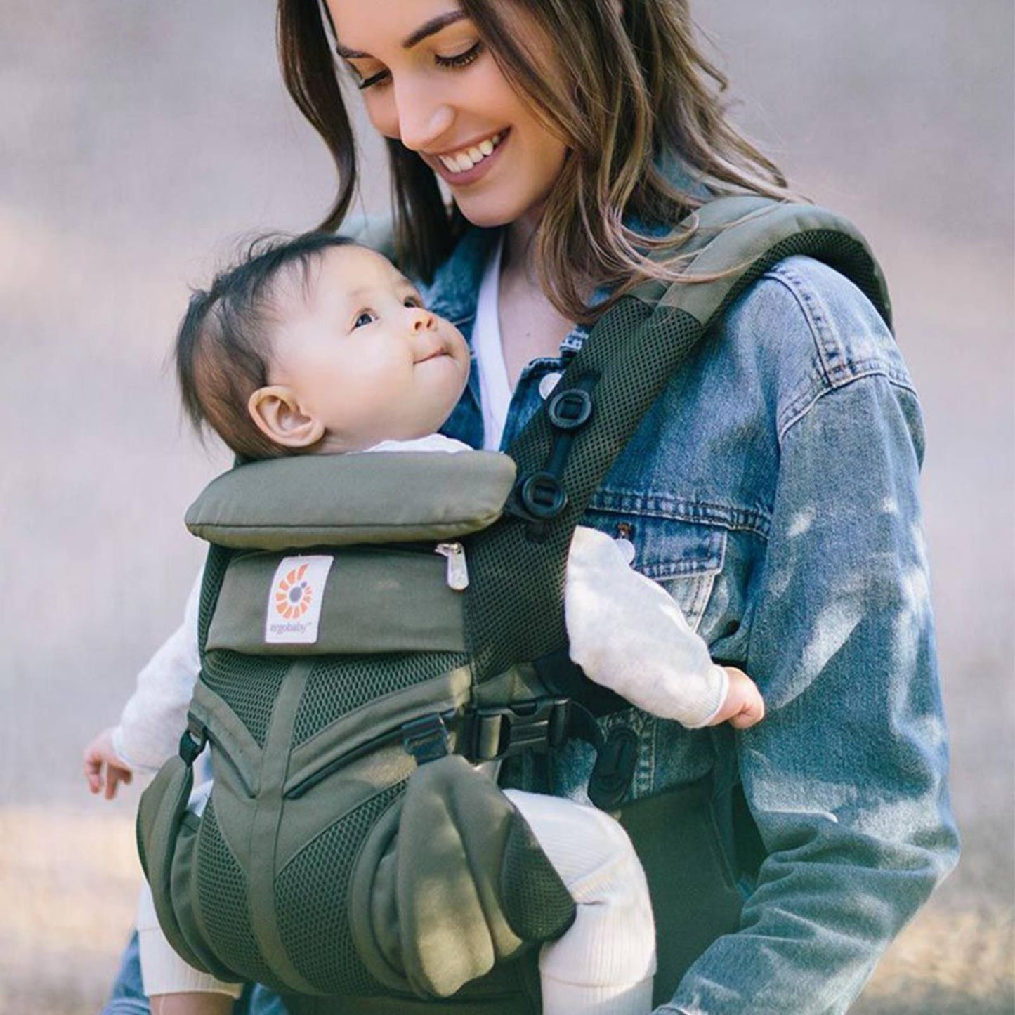 Ergobaby Omni 360 ბავშვის ერგონომიული კენგურუ